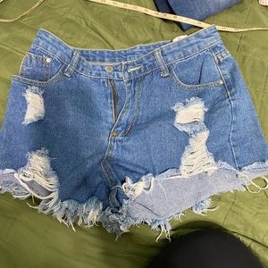 SHEIN medium 32in waist 40in hips